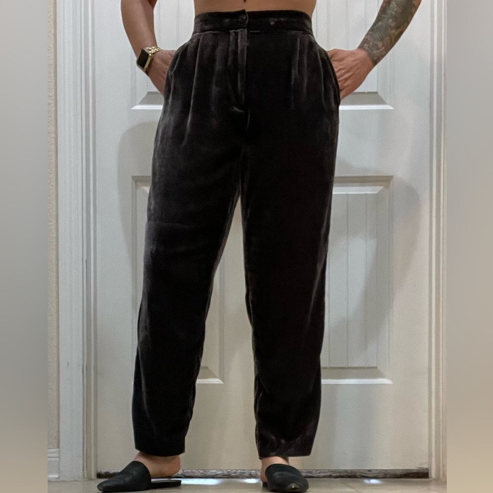 Madewell charcoal grey velvet front pleat  pant